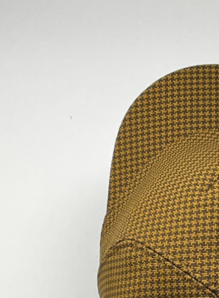 N°112_cap on hat rack_Le Panache Paris©